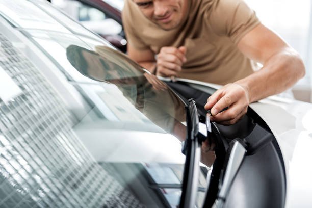 Reach Out for Premier Auto Glass Services